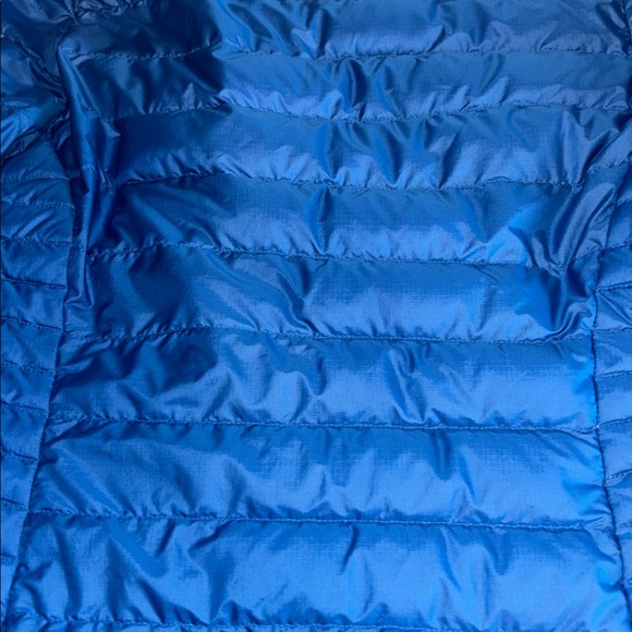 Patagonia Women's Vibrant Blue Down Sweater - Picture 6 of 16